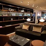Svanen, & Bw Signature Collection