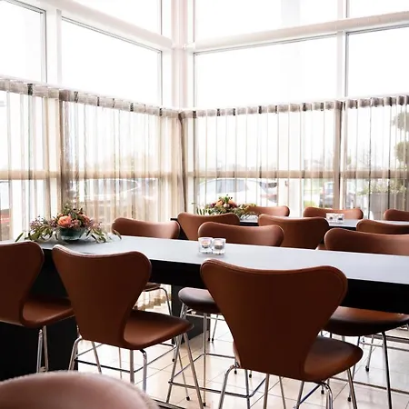 Hotel Svanen, Small Danish & Bw Signature Collection Billund