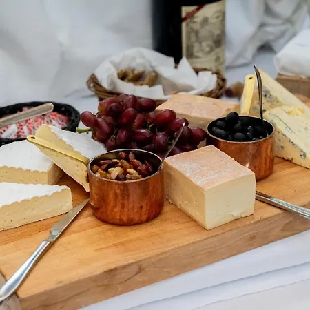 Svanen, Small Danish & Bw Signature Collection Hotel Billund