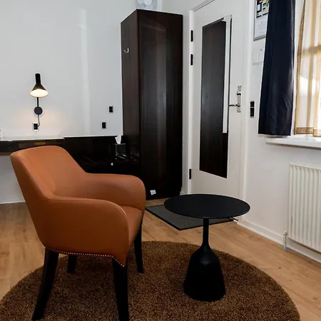 Svanen, Small Danish & Bw Signature Collection Hotel