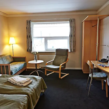 Svanen, Small Danish & Bw Signature Collection Hotel Billund