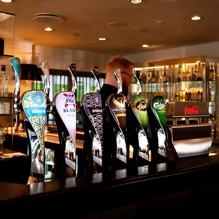 Hotel Svanen, Small Danish & Bw Signature Collection