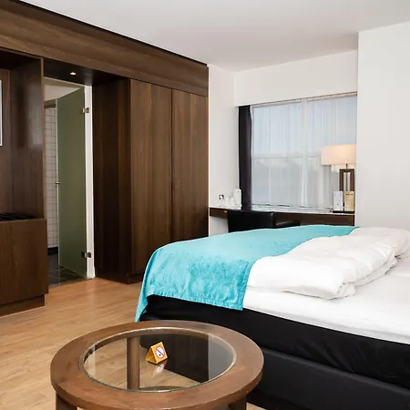 Svanen, Small Danish & Bw Signature Collection Hotel